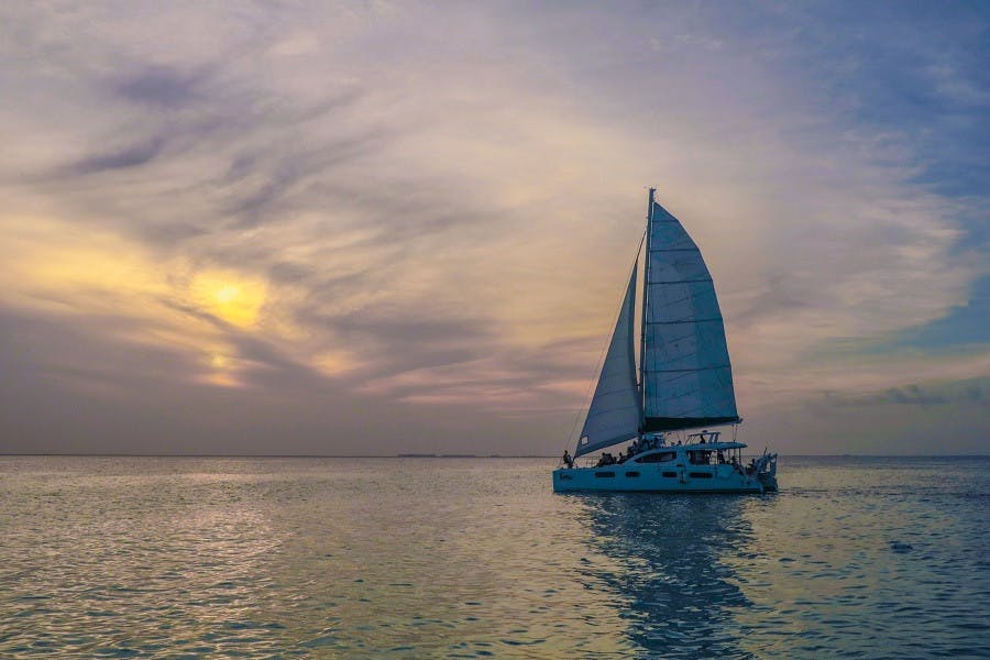 Sunset luxury sailing Cancun Mexico 7.jpeg