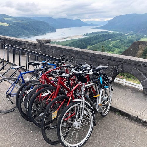 Columbia River Gorge hidden waterfalls bike tour