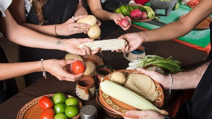 Mexican cooking class in Cancun 7.jpg