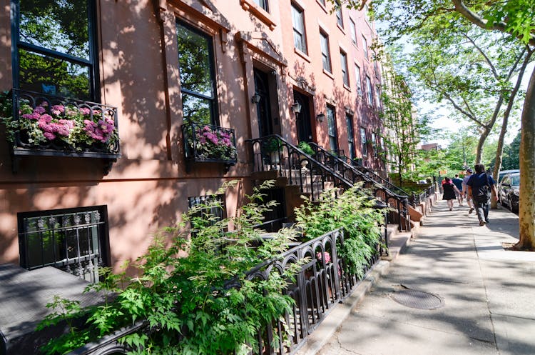 Private Brownstone Brooklyn guided food tour