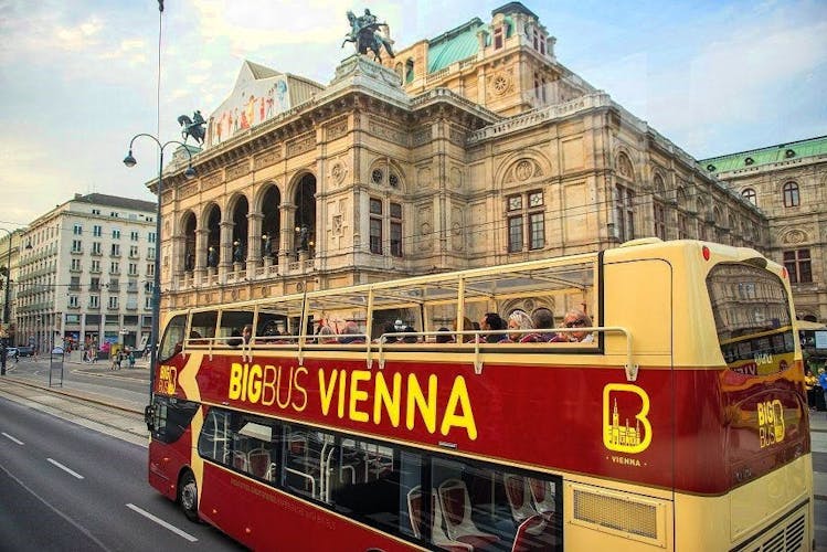 Big Bus tour of Vienna