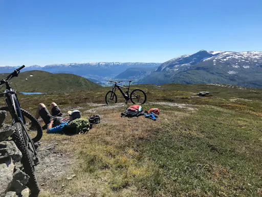 Mountain Biking_The_Grand_Traverse_Outdoor Norway -2.jpg