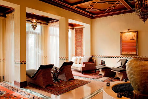 dxbam-spa-0232-hor-clsc.jpg