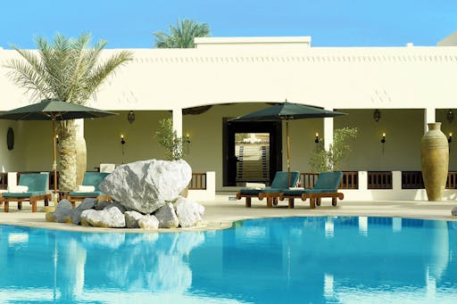 dxbam-spa-5823-hor-clsc.jpg
