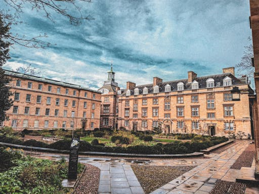 Cambridge's history and beautiful architecture (1).jpg