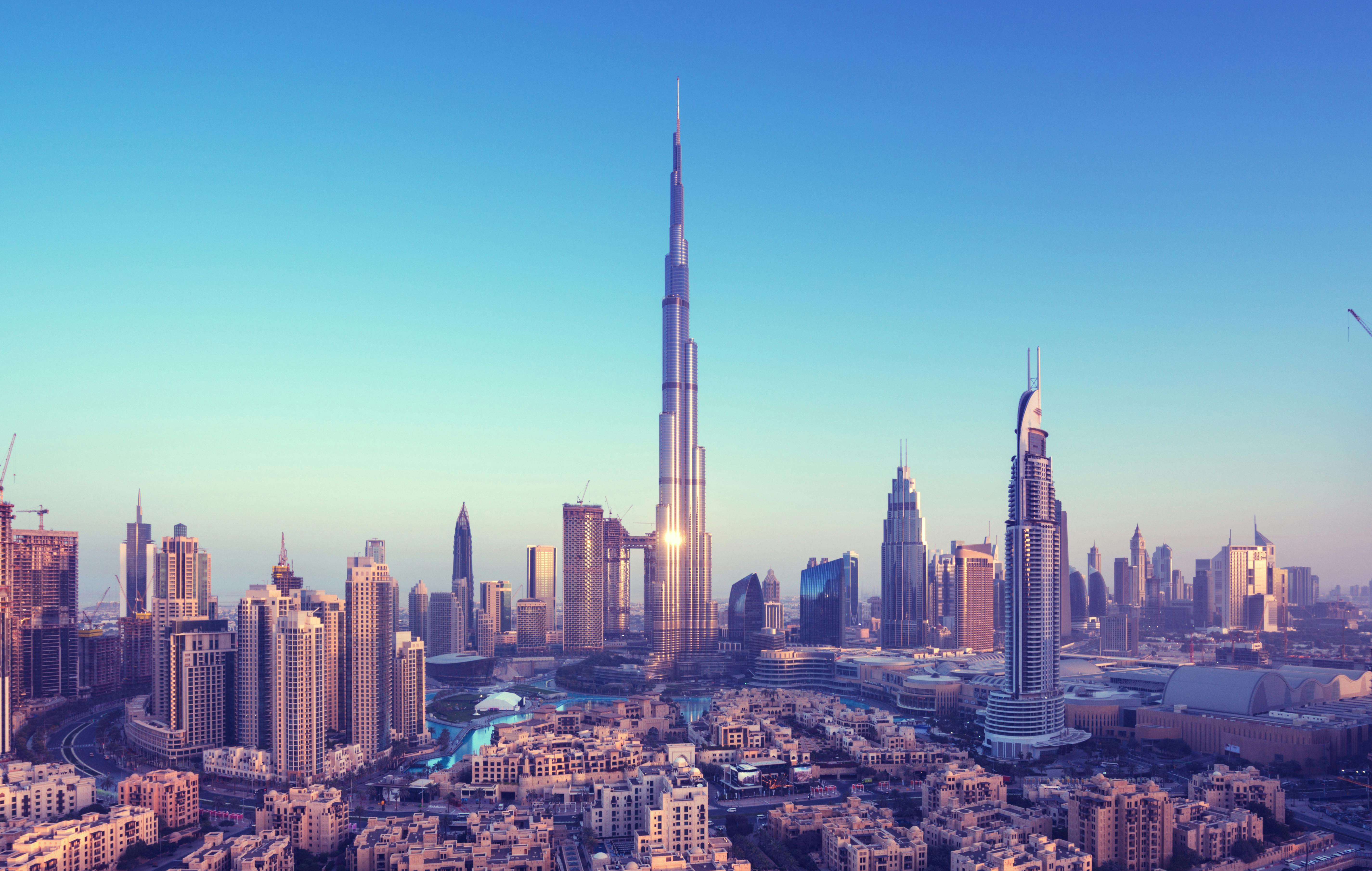 AdobeStock_204287935 - Burj Khalifa.jpeg