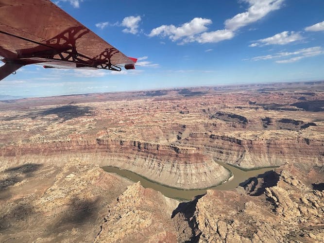 Monument Valley and Canyonlands National Park combo airplane scenic tour