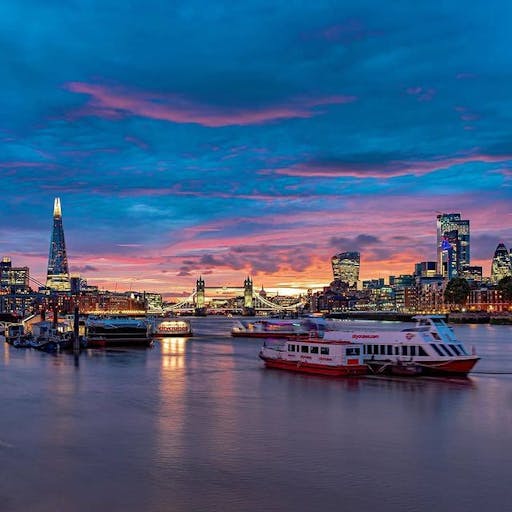 Sunset cruise on the River Thames.jpg