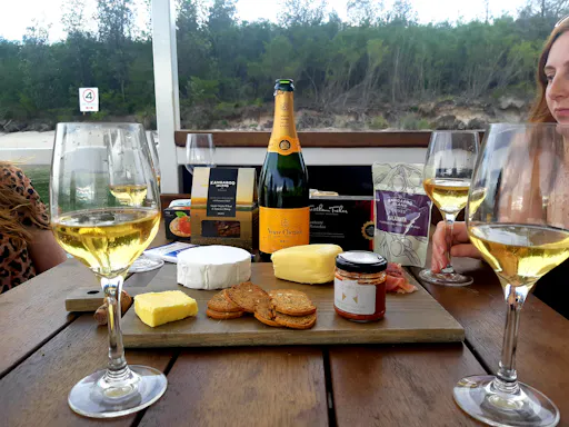 JervisBayWild Catering SunsetRiverTour 163026.jpg