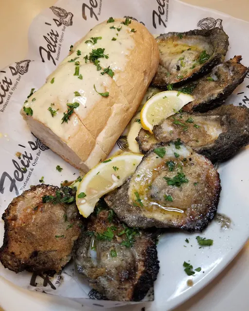 Felix_s Oyster House 1.jpg
