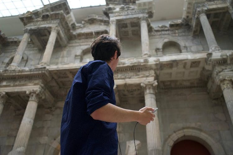 Private Pergamon Museum mobile app tour with skip-the-line entrance