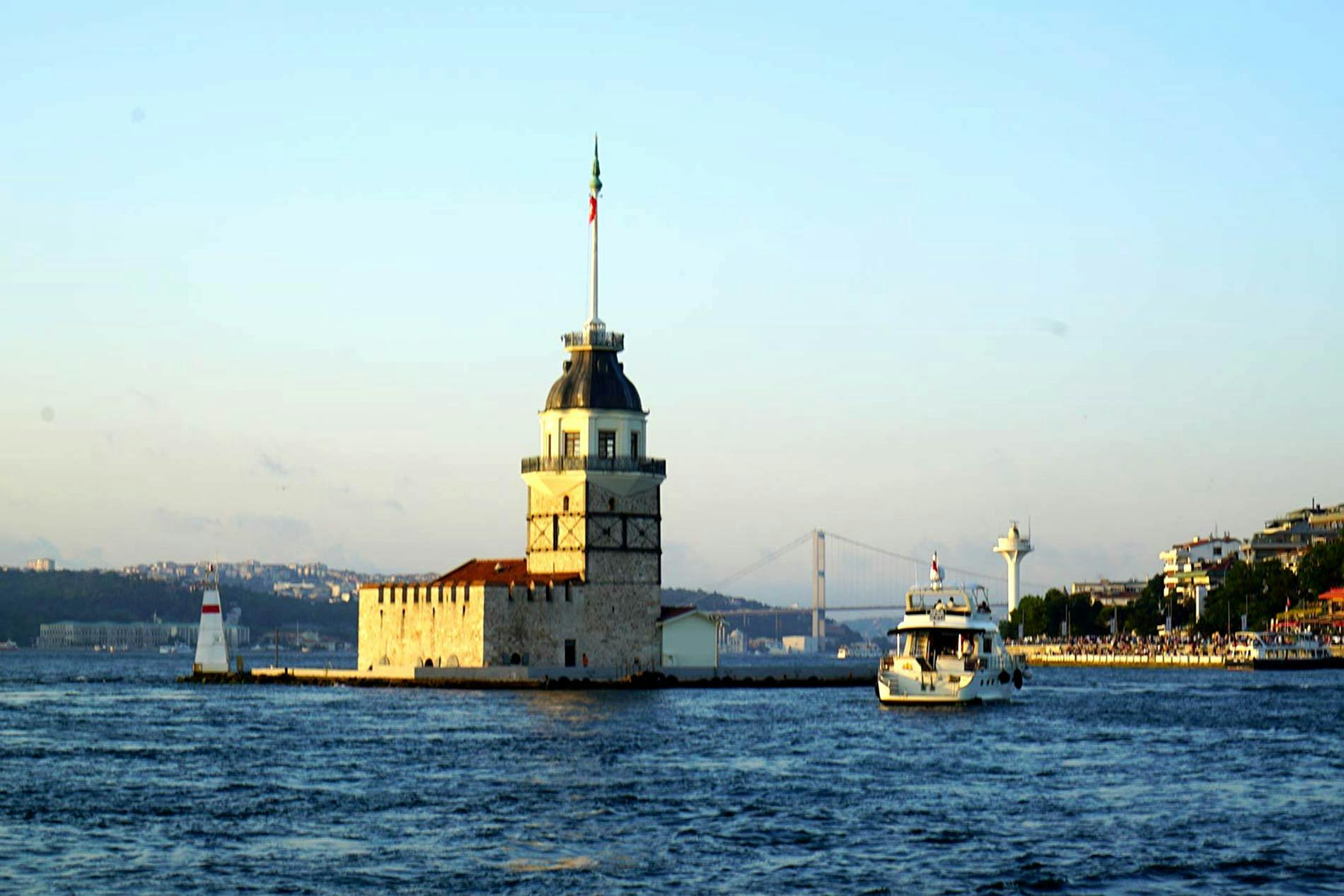 Bus-and-Boat-Istanbul-Bosphorus-view-maiden-Tower.jpg