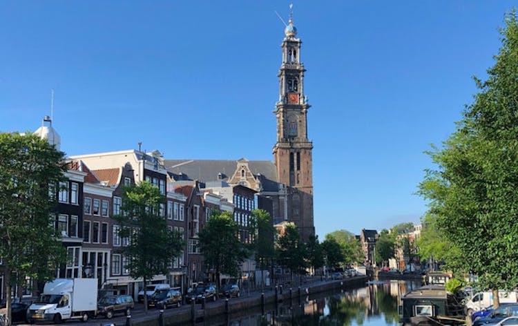 Canals of Amsterdam exploration game and tour