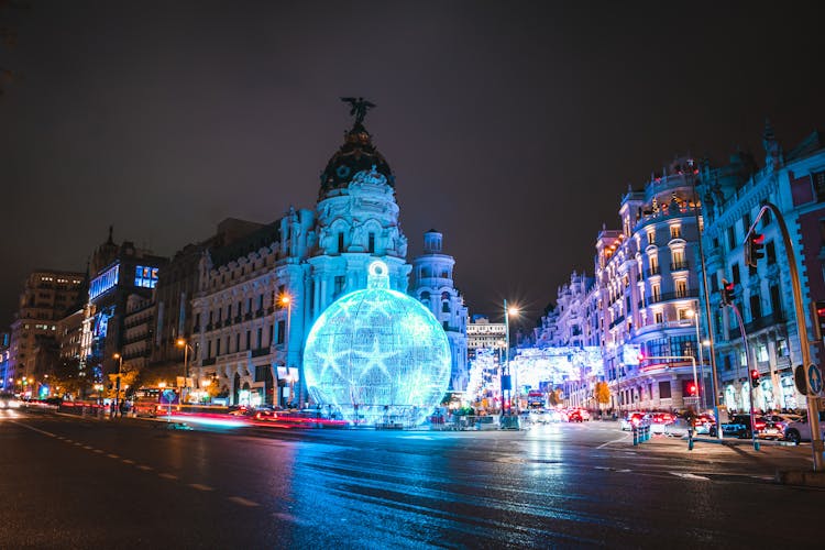Magic Christmas tour in Madrid