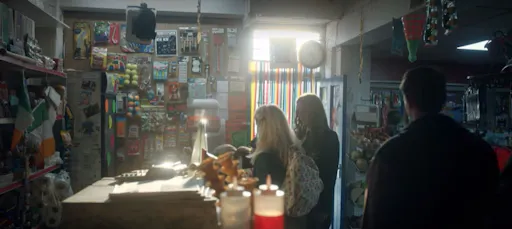 Derry Girls s1e1 00-04-30.jpg