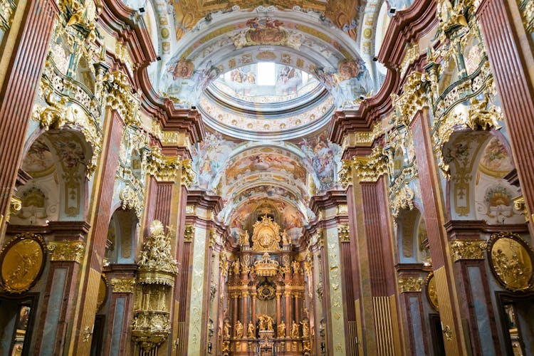 Private full-day trip to Mariazell Basilica and Melk Abbey with transport