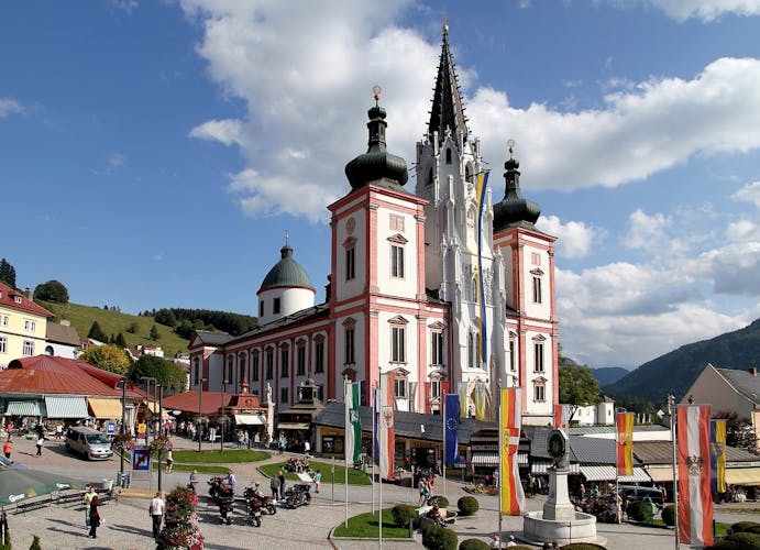 Private full-day trip to Mariazell Basilica and Melk Abbey with transport