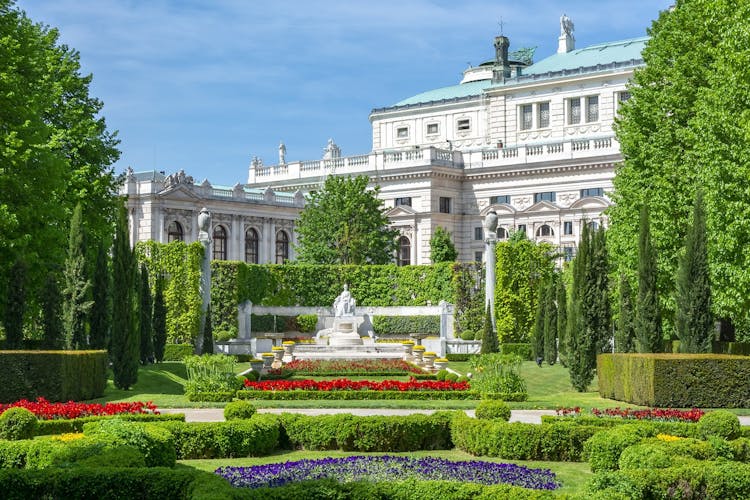 Private walking tour to Johann Strauss´ life in Vienna