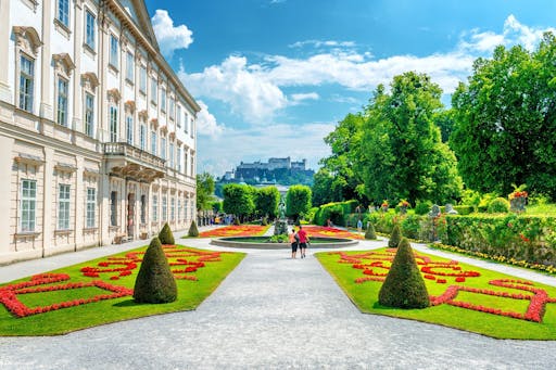 Vienna_Melk_Hallstatt_and_Salzburg_05.jpeg