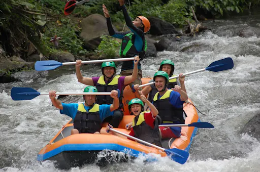 Rafting2.jpg