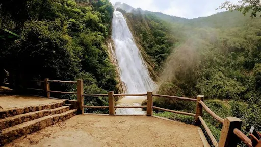 El Chiflon Waterfalls and Montebello Lakes National Park 6.jpg