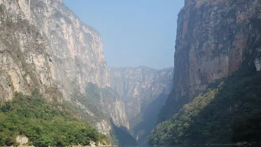 Sumidero Canyon Mexico 3.jpg