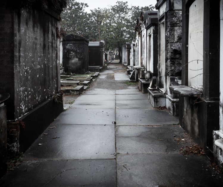 New Orleans Ghost Tours in French Quarter