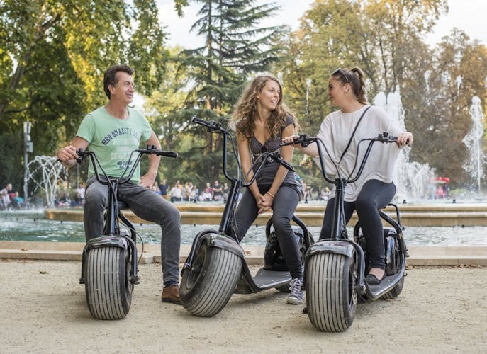 Self-guided MonsteRoller E-scooter rental in Budapest