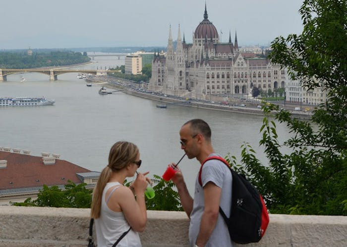 Budapest city tour and Danube river cruise