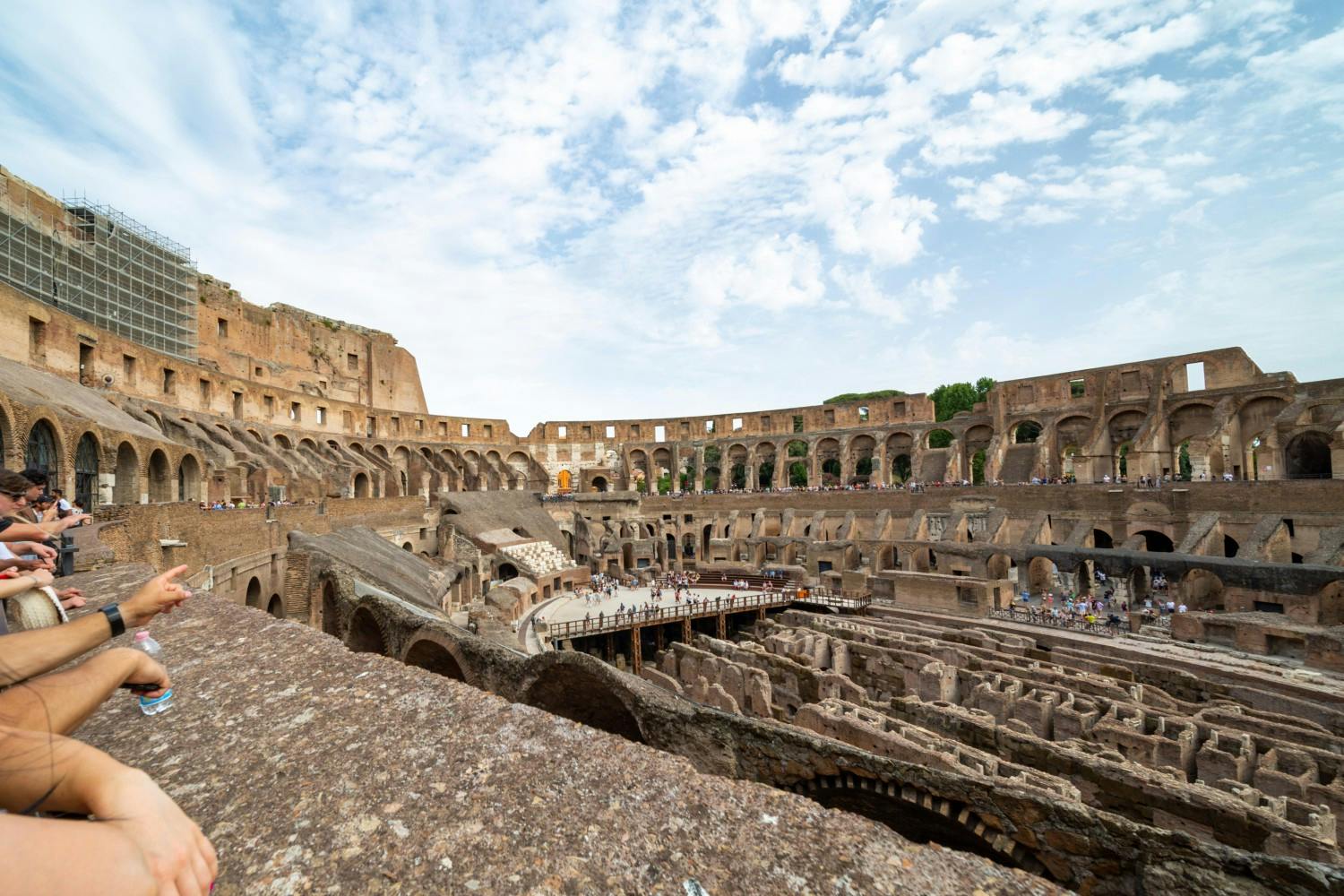 12 Italy_Rome_The_Colosseum_06_JPG.jpg