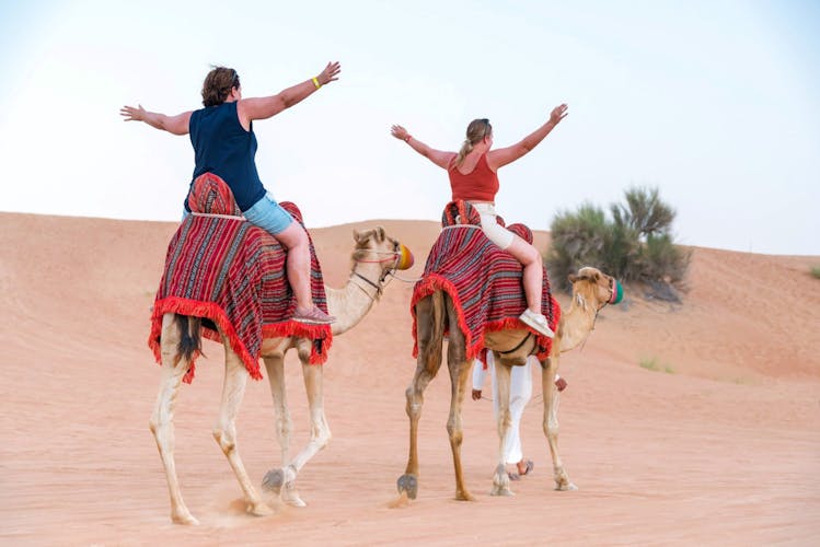 Dubai desert safari with BBQ dinner & local driver