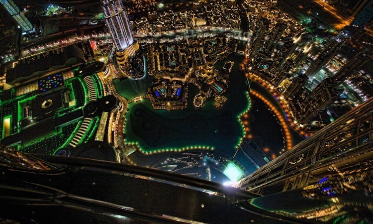 at-the-top-sky-of-burj-khalifa-148th-floor-ticket-jpg_header-31093.jpeg