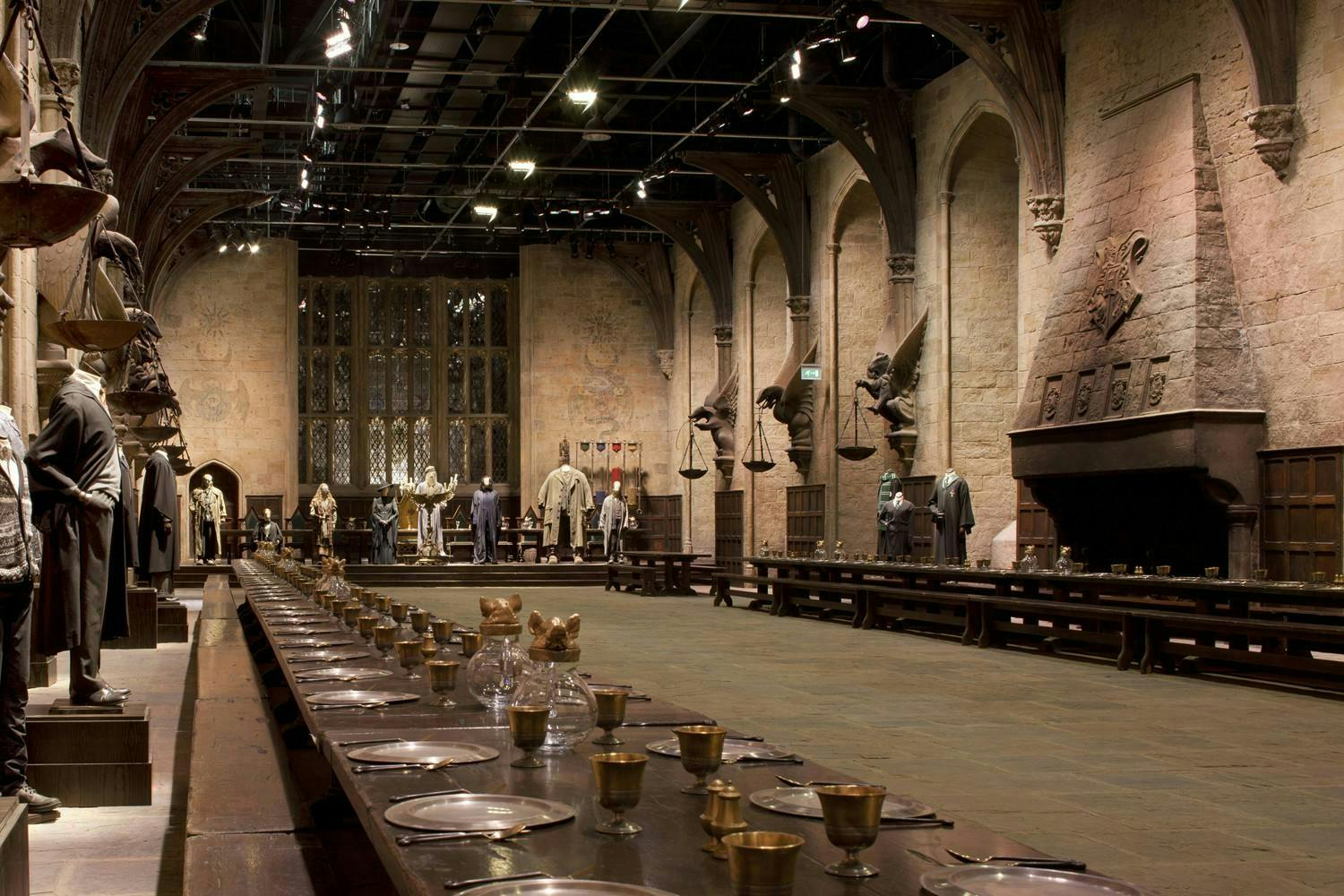 Sets-The_Great_Hall.jpg