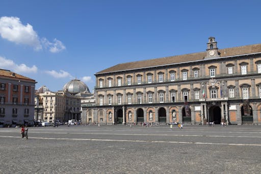 Italy_Naples_Piazza_del_Plebiscito_09_JPG.jpg