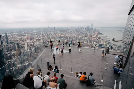 2 Freelance_WMG_USA_New York_The Edge_47.jpg