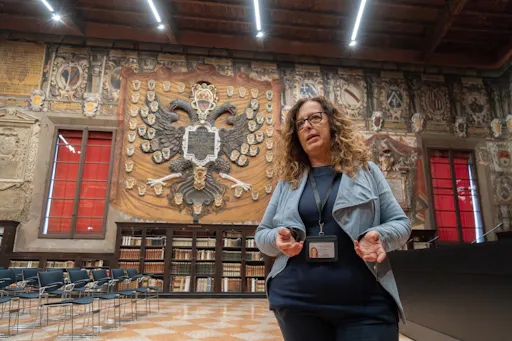 FL_Francesca Petringa_Italy_Bologna, Archiginnasio Palace_30.jpg